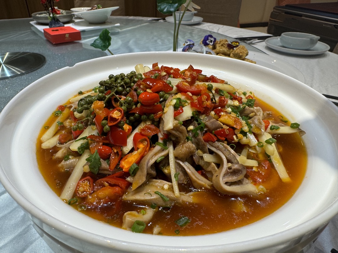 鲜花椒泡椒肚条